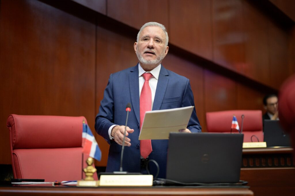 Senador Taveras propone invitar a Faride Raful y al director de la Policía al Senado por las muertes en intervenciones policiales